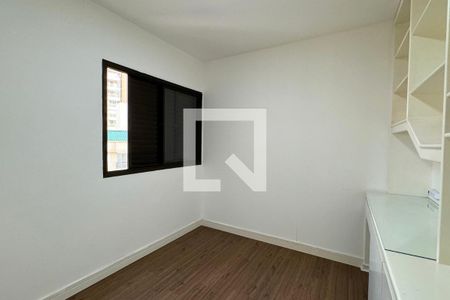 Apartamento à venda com 120m², 3 quartos e 2 vagasQuarto 2