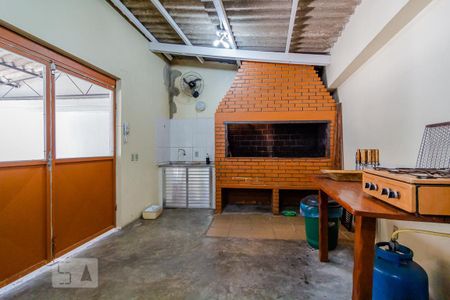 Apartamento à venda com 60m², 2 quartos e 1 vagaÁrea comum