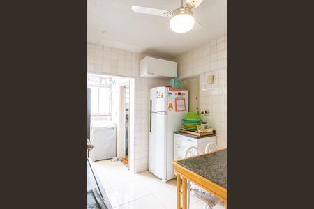 Apartamento à venda com 87m², 2 quartos e sem vagaCozinha