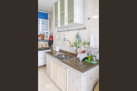 Apartamento à venda com 87m², 2 quartos e sem vagaCozinha