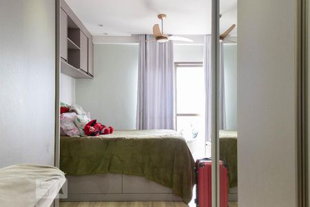 Apartamento à venda com 189m², 3 quartos e 3 vagas Apartamento à venda com 189m², 3 quartos e 3 vagasSuíte 3