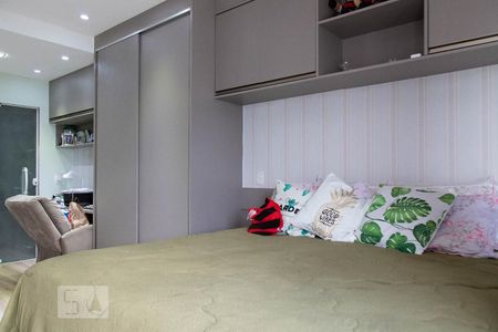 Apartamento à venda com 189m², 3 quartos e 3 vagas Apartamento à venda com 189m², 3 quartos e 3 vagasSuíte 3