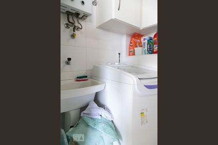 Apartamento à venda com 189m², 3 quartos e 3 vagas Apartamento à venda com 189m², 3 quartos e 3 vagasÁrea de serviço