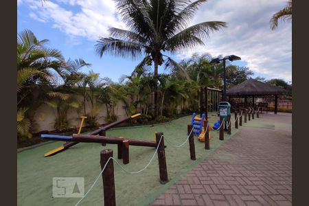 Apartamento à venda com 189m², 3 quartos e 3 vagas Apartamento à venda com 189m², 3 quartos e 3 vagasÁrea comum - playground