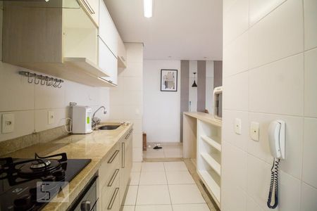 Apartamento à venda com 67m², 2 quartos e 2 vagas Apartamento à venda com 67m², 2 quartos e 2 vagasCozinha