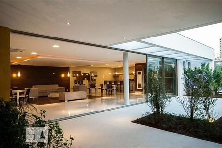 Apartamento à venda com 67m², 2 quartos e 2 vagasÁrea comum - Salão de festas