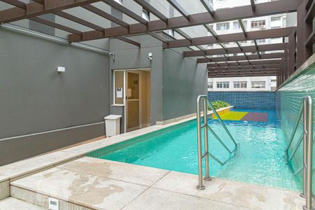 Studio à venda com 42m², 1 quarto e sem vagaÁrea comum - Piscina