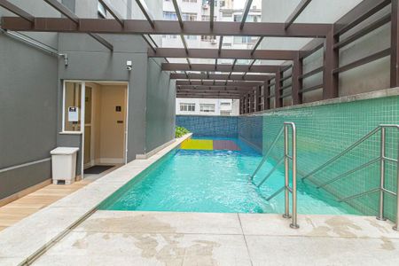 Studio à venda com 42m², 1 quarto e sem vagaÁrea comum - Piscina