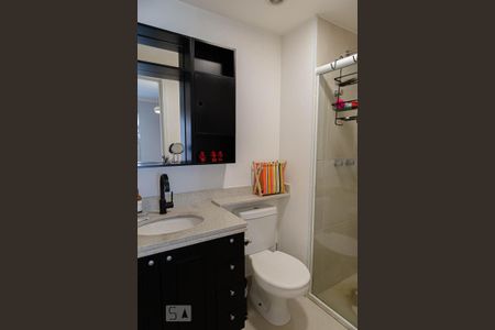 Studio à venda com 42m², 1 quarto e sem vagaBanheiro