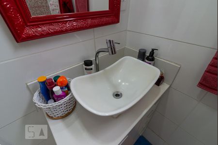 Banheiro de kitnet/studio à venda com 1 quarto, 23m² em Tijuca, Rio de Janeiro