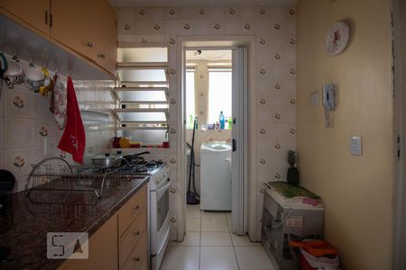Apartamento à venda com 57m², 2 quartos e sem vaga Apartamento à venda com 57m², 2 quartos e sem vagaCozinha
