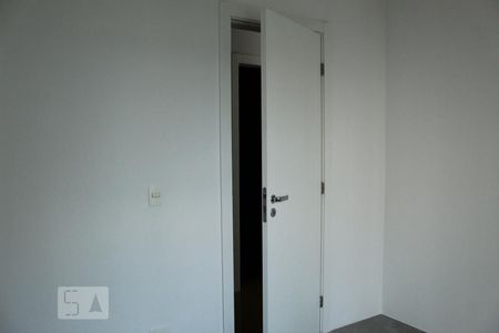 Quarto de apartamento à venda com 2 quartos, 72m² em Marechal Rondon, Canoas