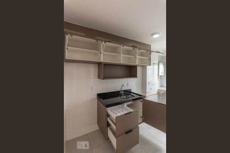 Apartamento para alugar com 43m², 2 quartos e 1 vaga Apartamento para alugar com 43m², 2 quartos e 1 vagaCozinha - Armários