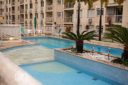 Apartamento à venda com 60m², 2 quartos e 1 vaga Apartamento à venda com 60m², 2 quartos e 1 vagaPiscina