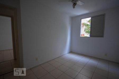 Quarto 2 de apartamento para alugar com 2 quartos, 50m² em Presidente Médici, Ribeirão Preto