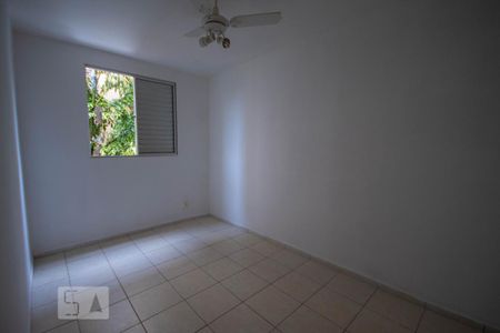 Quarto 2 de apartamento para alugar com 2 quartos, 50m² em Presidente Médici, Ribeirão Preto