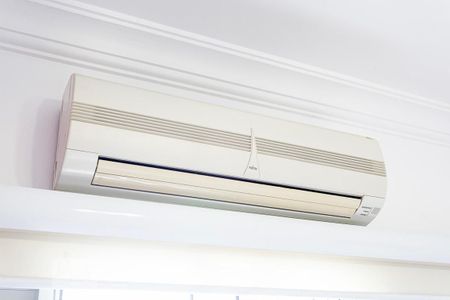 Casa à venda com 484m², 5 quartos e 3 vagasAr condicionado da Suite 1