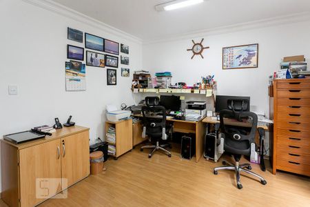 Casa à venda com 484m², 5 quartos e 3 vagasEscritório