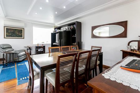 Sala de casa à venda com 5 quartos, 484m² em Vila Madalena, São Paulo