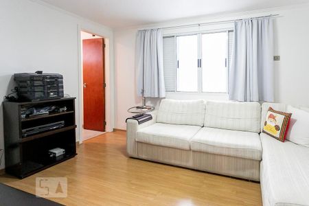 Casa à venda com 484m², 5 quartos e 3 vagasSala de TV