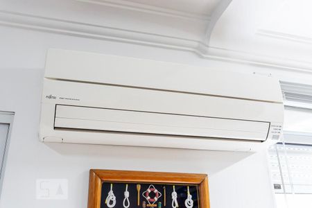 Casa à venda com 484m², 5 quartos e 3 vagasAr condicionado do Escritório