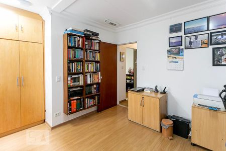 Casa à venda com 484m², 5 quartos e 3 vagasEscritório