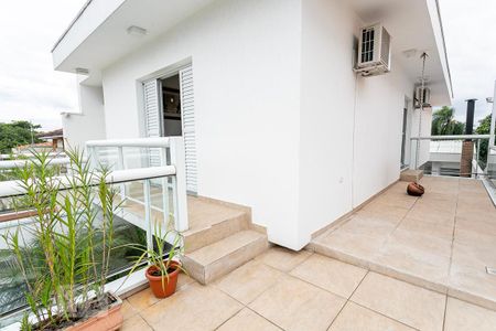 Casa à venda com 484m², 5 quartos e 3 vagasVaranda