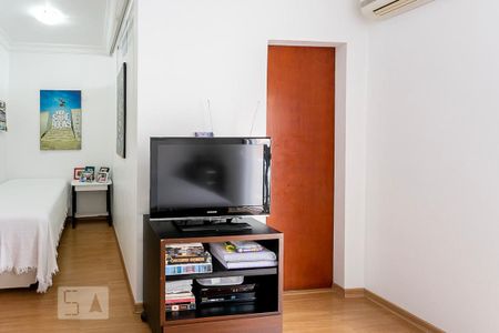 Casa à venda com 484m², 5 quartos e 3 vagasSuite 2