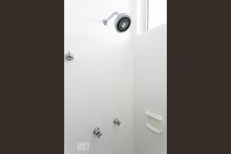 Casa à venda com 484m², 5 quartos e 3 vagasBanheiro da Suite 1