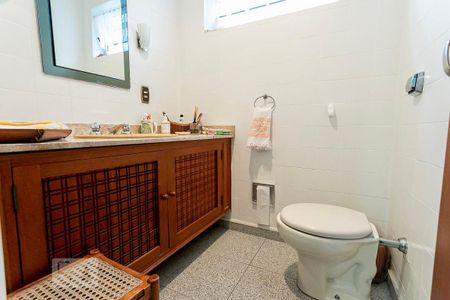 Casa à venda com 484m², 5 quartos e 3 vagasLavabo 2