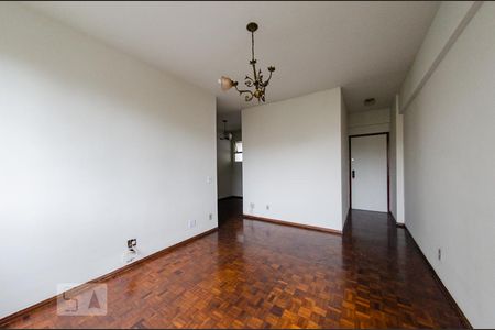 Sala de apartamento para alugar com 3 quartos, 95m² em Calafate, Belo Horizonte