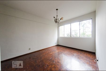 Sala de apartamento para alugar com 3 quartos, 95m² em Calafate, Belo Horizonte