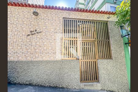 Fachada de apartamento para alugar com 2 quartos, 55m² em Laranjeiras, Rio de Janeiro