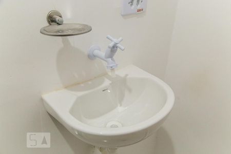 Apartamento para alugar com 40m², 2 quartos e sem vagaBanheiro - Toreneira