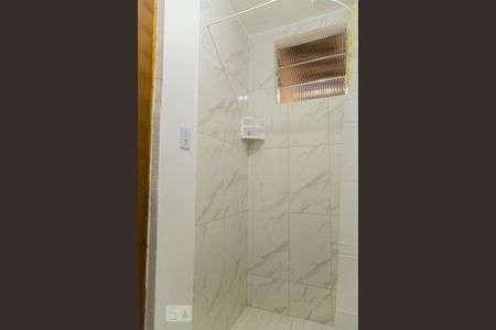 Apartamento para alugar com 40m², 2 quartos e sem vagaBanheiro