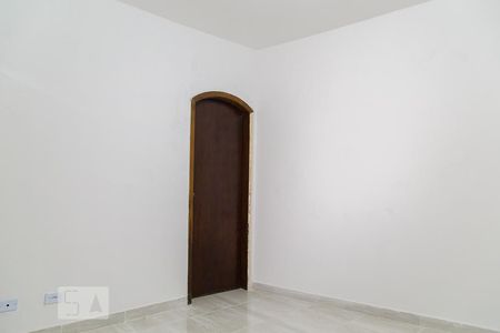 Sala e cozinha de apartamento para alugar com 2 quartos, 40m² em Jardim Oriental, São Paulo