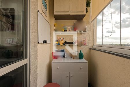 Varanda de apartamento para alugar com 2 quartos, 58m² em Vila Tijuco, Guarulhos