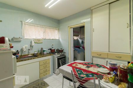 Apartamento à venda com 70m², 2 quartos e 1 vagaCozinha 