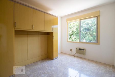 Quarto 1 de apartamento para alugar com 1 quarto, 43m² em Cristal, Porto Alegre