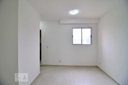 Sala de Apartamento com 2 quartos, 43m² Vila Tibirica