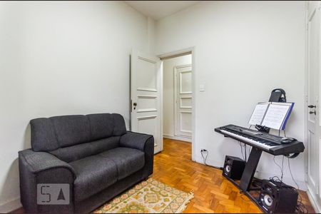 Apartamento para alugar com 153m², 4 quartos e 1 vagaQuarto 1