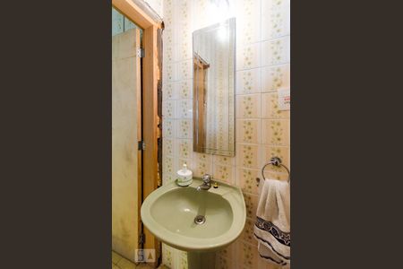 Lavabo de apartamento para alugar com 4 quartos, 153m² em Boqueirão, Santos