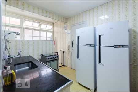 Apartamento para alugar com 153m², 4 quartos e 1 vagaCozinha