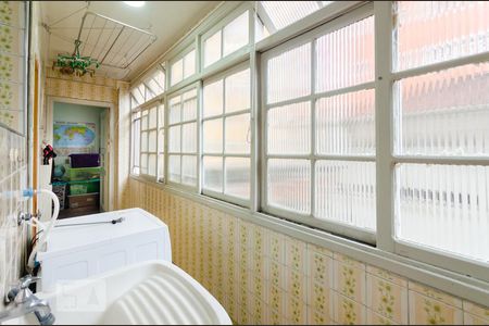 Apartamento para alugar com 153m², 4 quartos e 1 vagaÁrea de serviço