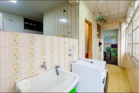 Apartamento para alugar com 153m², 4 quartos e 1 vagaÁrea de serviço