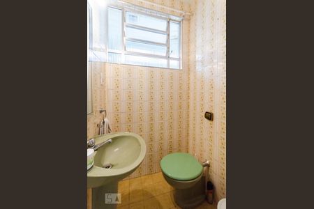 Lavabo de apartamento para alugar com 4 quartos, 153m² em Boqueirão, Santos