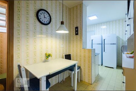 Apartamento para alugar com 153m², 4 quartos e 1 vagaCozinha