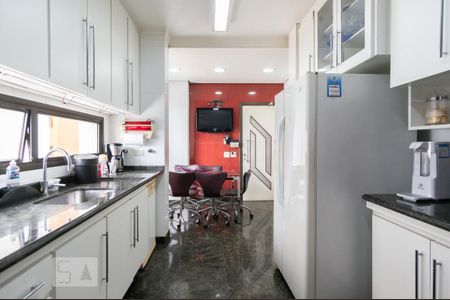 Apartamento à venda com 144m², 3 quartos e 3 vagasCozinha