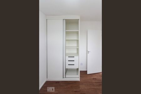 Apartamento para alugar com 50m², 2 quartos e 1 vaga Apartamento para alugar com 50m², 2 quartos e 1 vagaQuarto 02