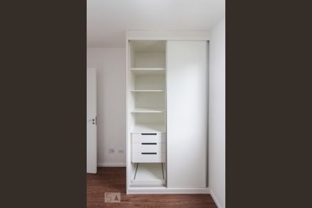 Apartamento para alugar com 50m², 2 quartos e 1 vaga Apartamento para alugar com 50m², 2 quartos e 1 vagaQuarto